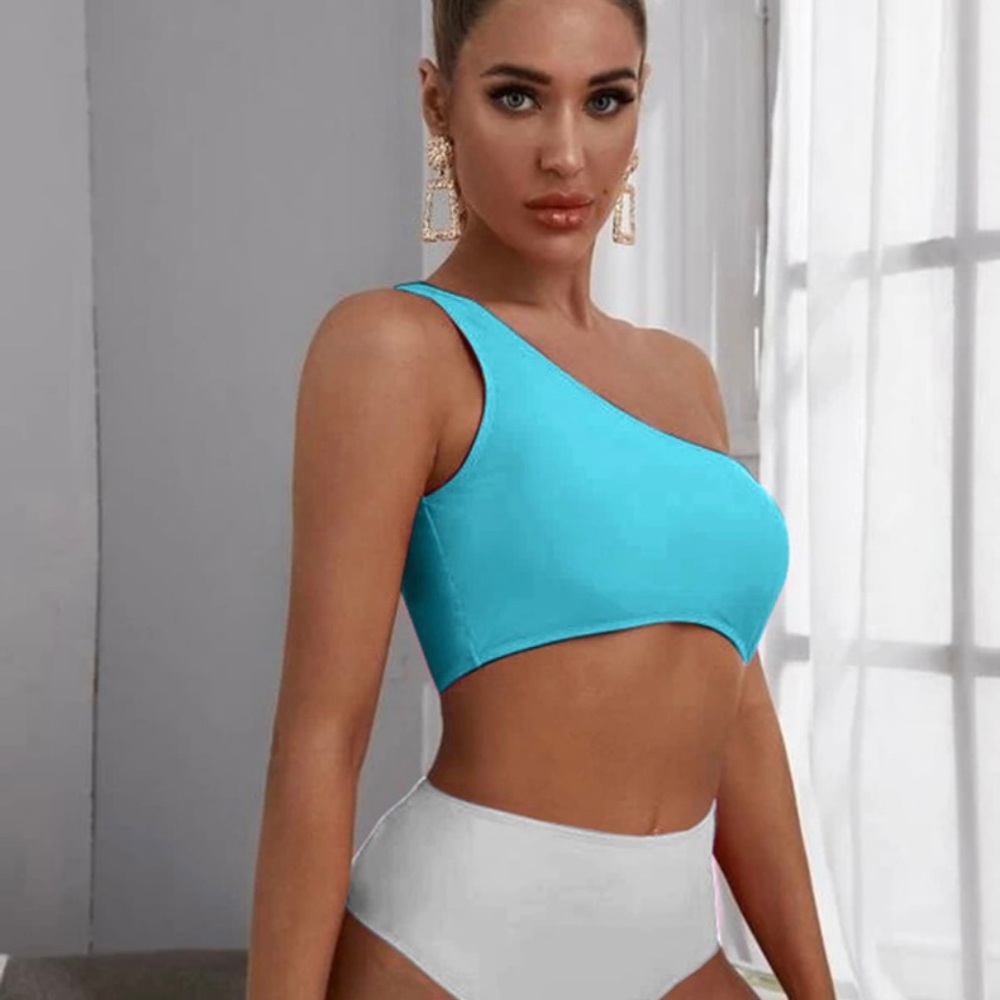 Blue and white ring swimsuit